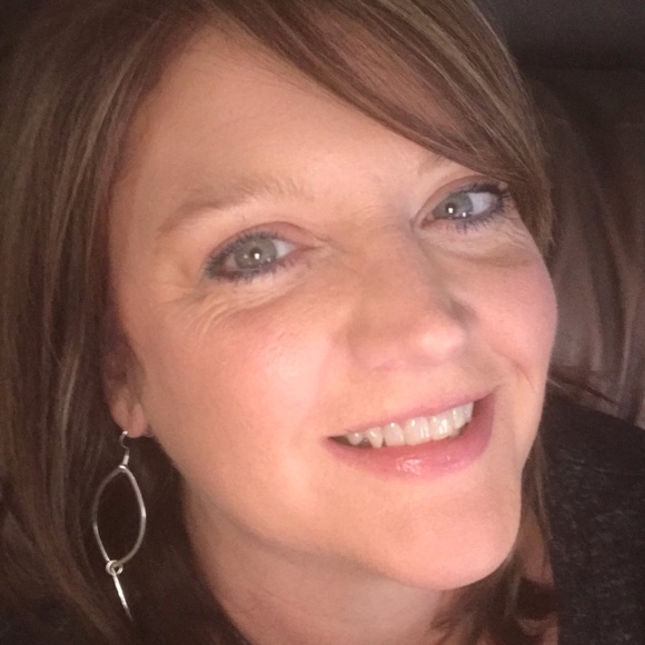 Meet your Posher, Kristi - Picture 1 of 2